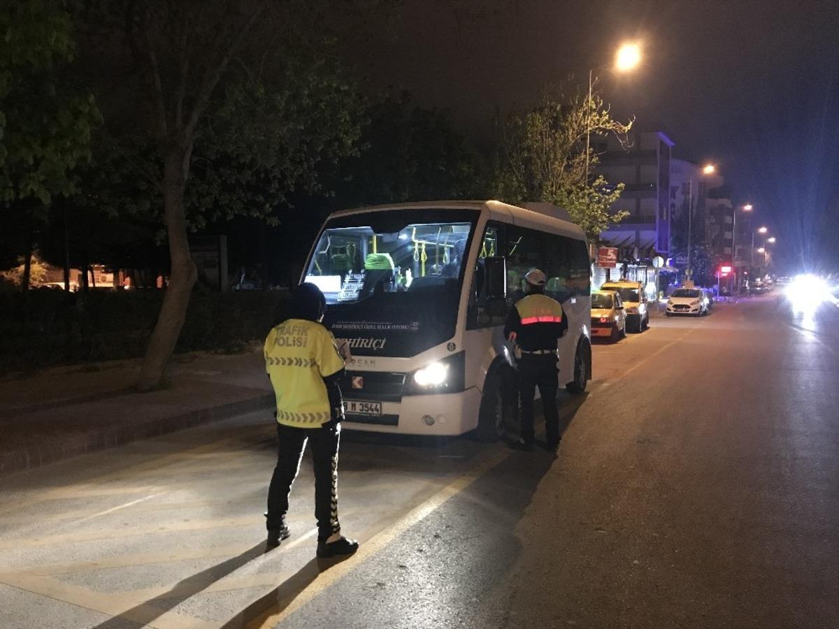 Minib&uuml;sler korona denetiminden ge&ccedil;ti