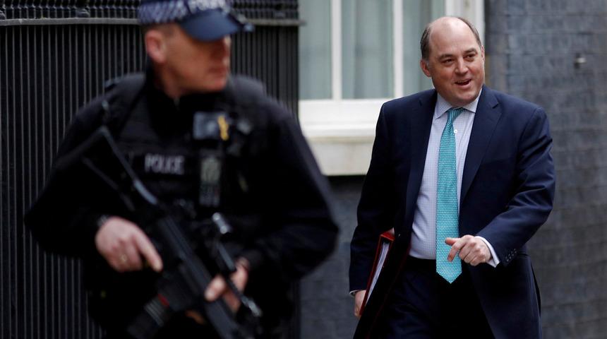 İngiltere Savunma Bakanı'ndan T&uuml;rkiye'ye teşekk&uuml;r