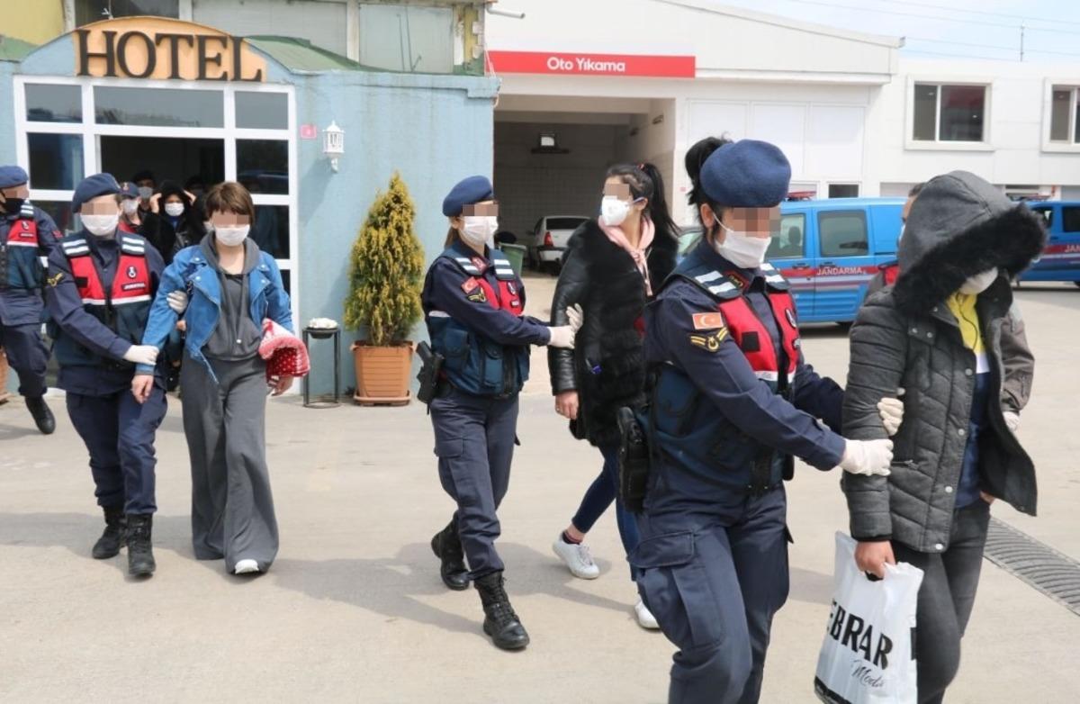 İstanbul ve Kırklareli&rsquo;de fuhuş operasyonu: 4 &uuml;lkeden 7 kadın korumaya alındı