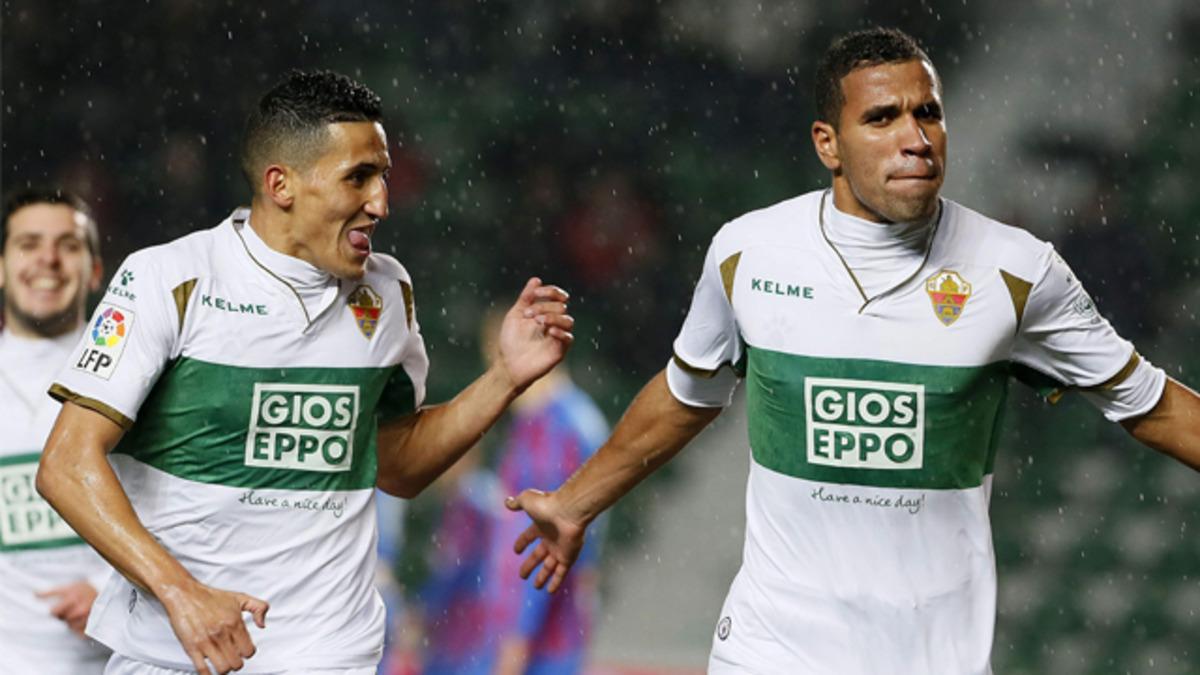 Koronavir&uuml;s&uuml; atlatan Jonathas, yaşadıklarını anlattı