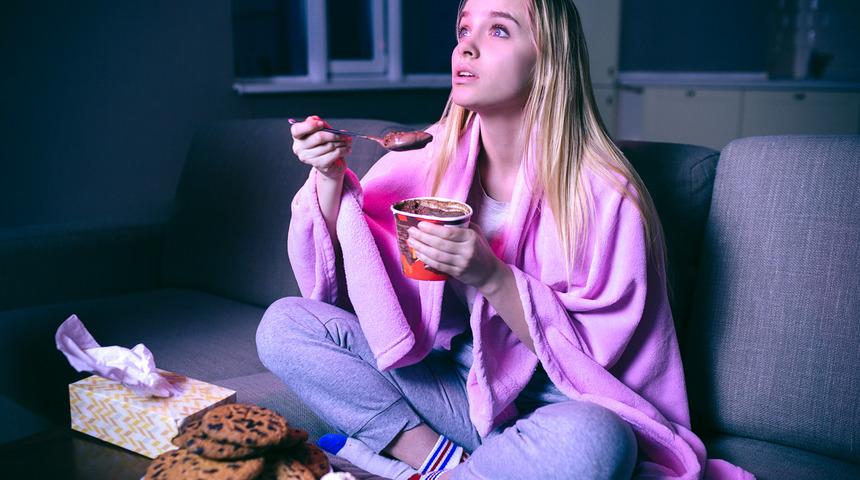 Sık sık acıkanlar için: Gece tüketildiğinde kilo aldırmayan yiyecekler