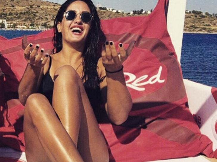 Sahra sosyal medyayı salladı G2