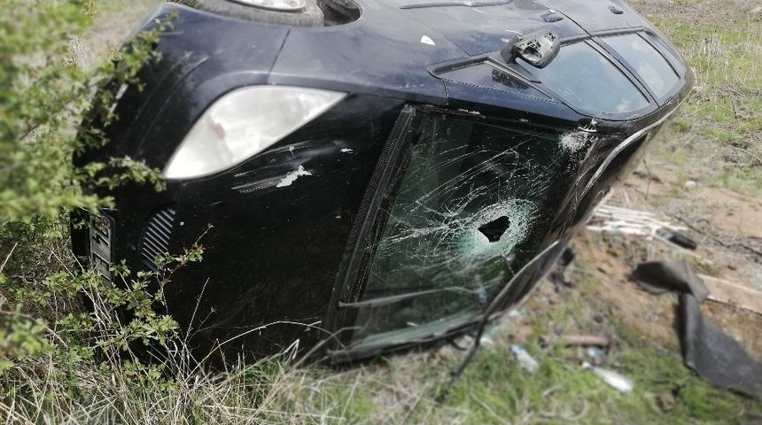 Otomobil takla attı 1 yaralı