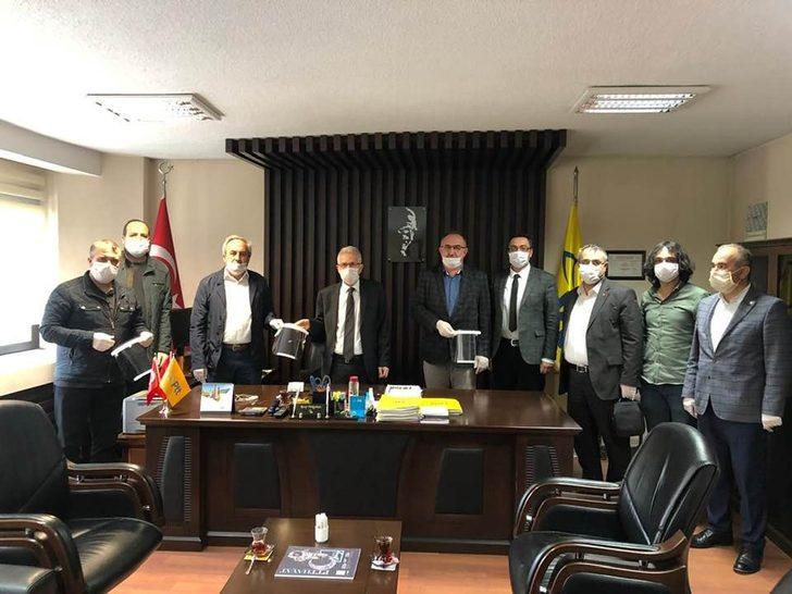 Memur-Sen’den sağlık ve PTT çalışanlarına koruyucu maske desteği G2