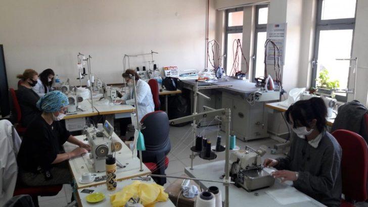 Giresun’da salgının başladığı günden bugüne kadar 22 bin 828 maske üretildi G3