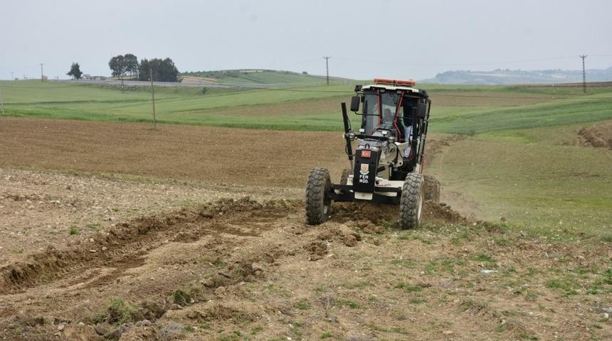Tarsus Organize Sanayi B&ouml;lgesi&rsquo;nde 1. etabın yol a&ccedil;ma ve doldurma &ccedil;alışmaları başladı