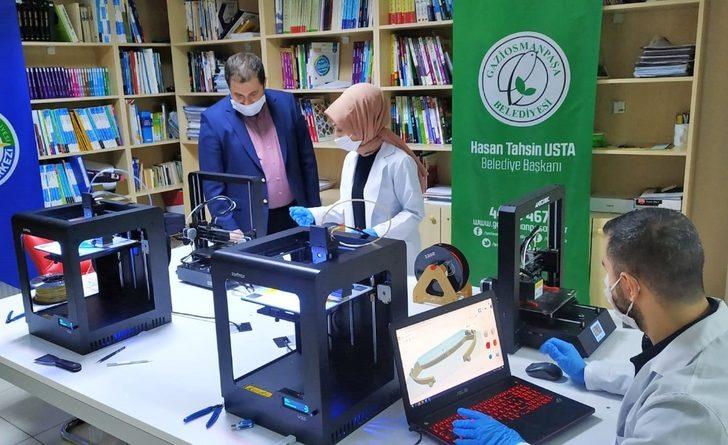 Gaziosmanpaşa Belediyesi yüz koruyucu siperlik maske üretimine başladı G1