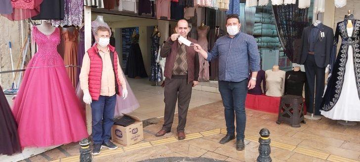 Milas Yörük Türkmen Kültür Derneği üyeleri ve sağlık çalışanlarını unutmadı G2