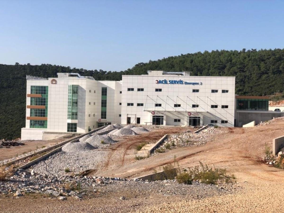 Yeni Milas Devlet Hastanesi 1 ay i&ccedil;inde faaliyete alınıyor