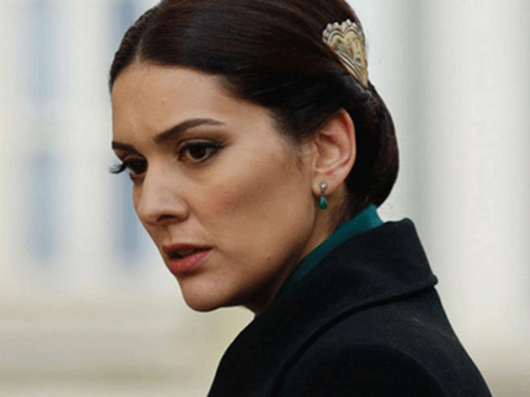 Berg&uuml;zar Korel isyan etti