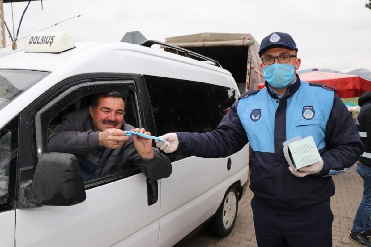 Kavak Pazarı korona vir&uuml;se kapalı