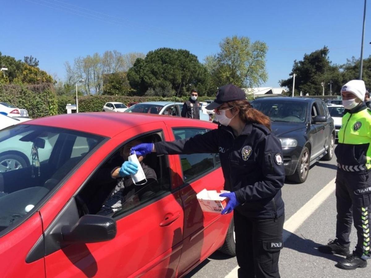 Maskesi olmayan bu il&ccedil;eye giremiyor