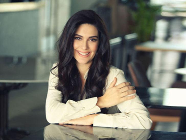 Bergüzar Korel sağlığına kavuştu G4