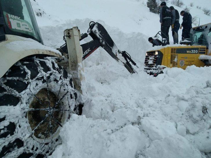 Sivas’ta köy yolları 8 bin 759 kez ulaşıma açıldı G2