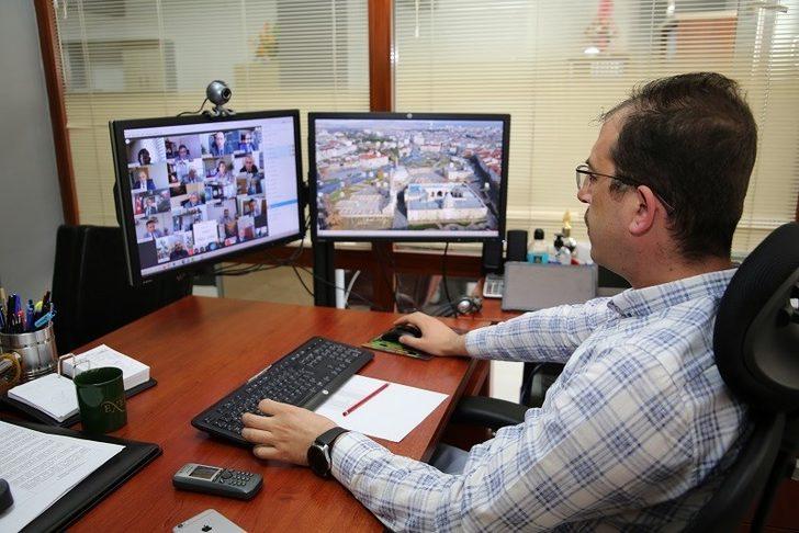 Sivas’ta köy yolları 8 bin 759 kez ulaşıma açıldı G4