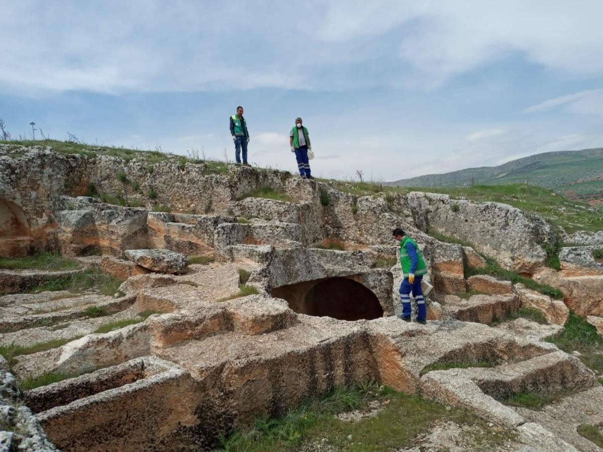 Tarihi mekanda ila&ccedil;lama yapıldı