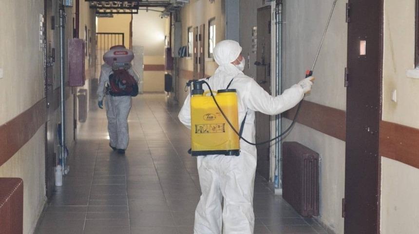 Cezaevi dezenfekte edildi