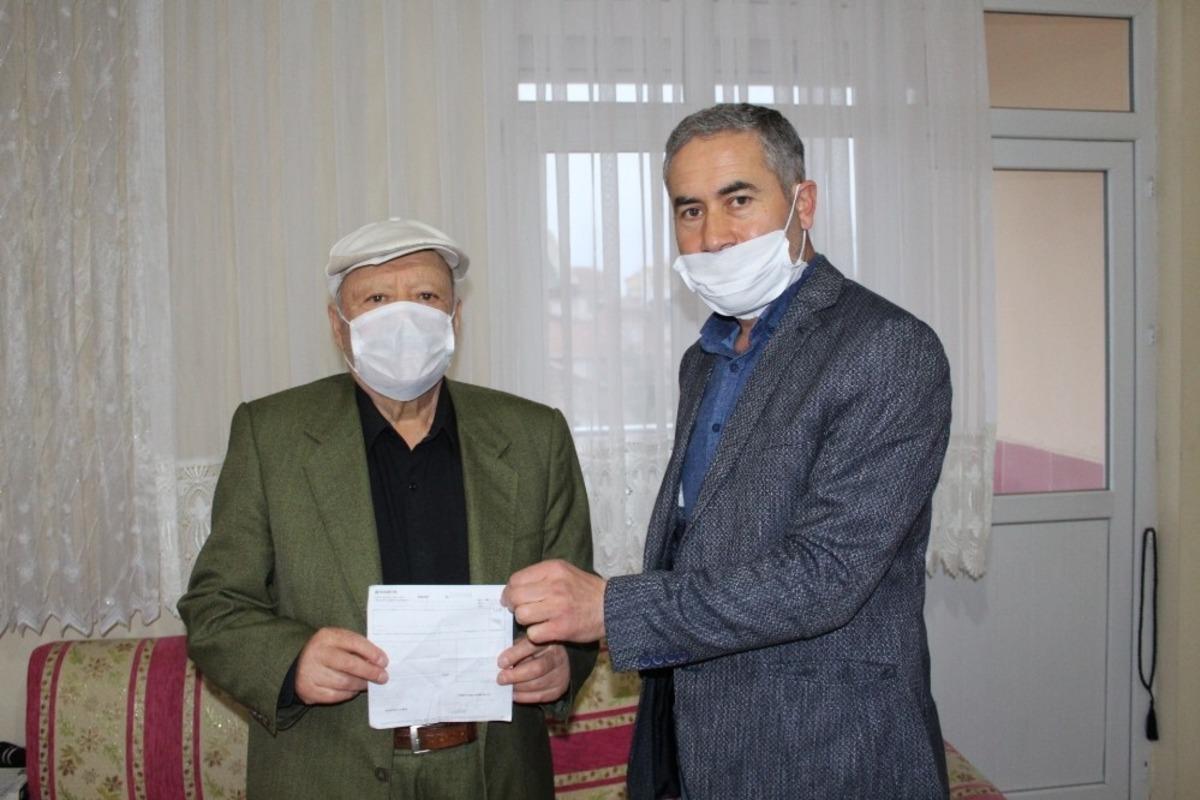 81 yaşındaki dedenin anlamlı bağışı