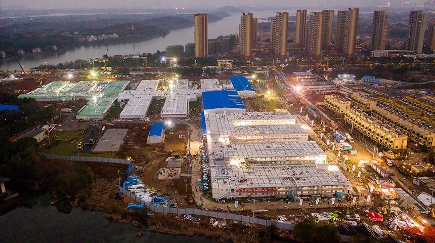 &Ccedil;in'de 10 g&uuml;nde inşa edilen koronavir&uuml;s hastanesi kapanıyor