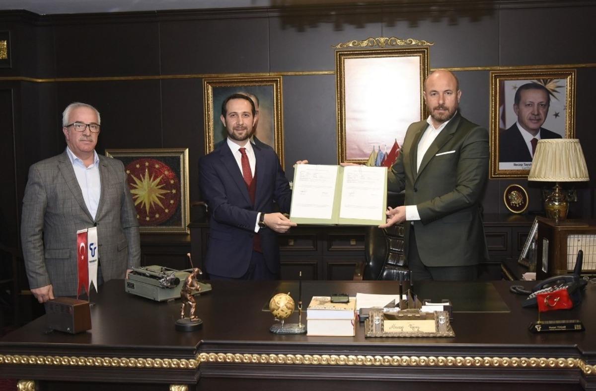 Başkan Togar&rsquo;dan maneviyat y&uuml;kl&uuml; &uuml;&ccedil; &ouml;nemli imza