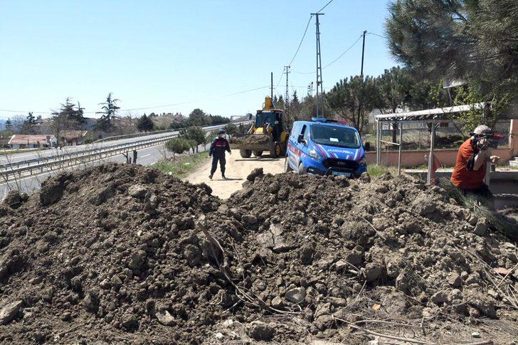 Tekirdağ'dan İstanbul'a giden ara yollar jandarma tarafından kapatıldı G3