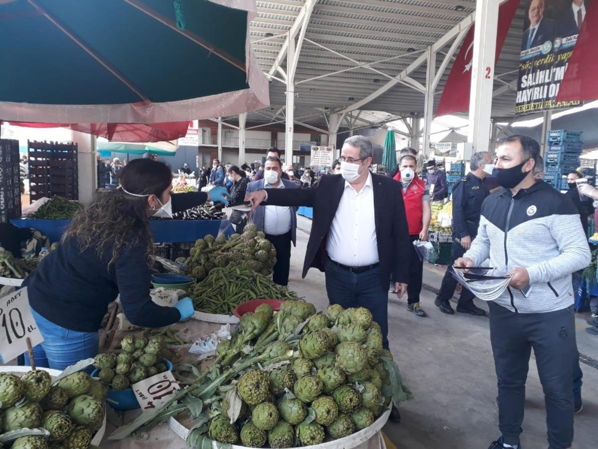 Salihli&rsquo;de pazarcı esnafına siperlik