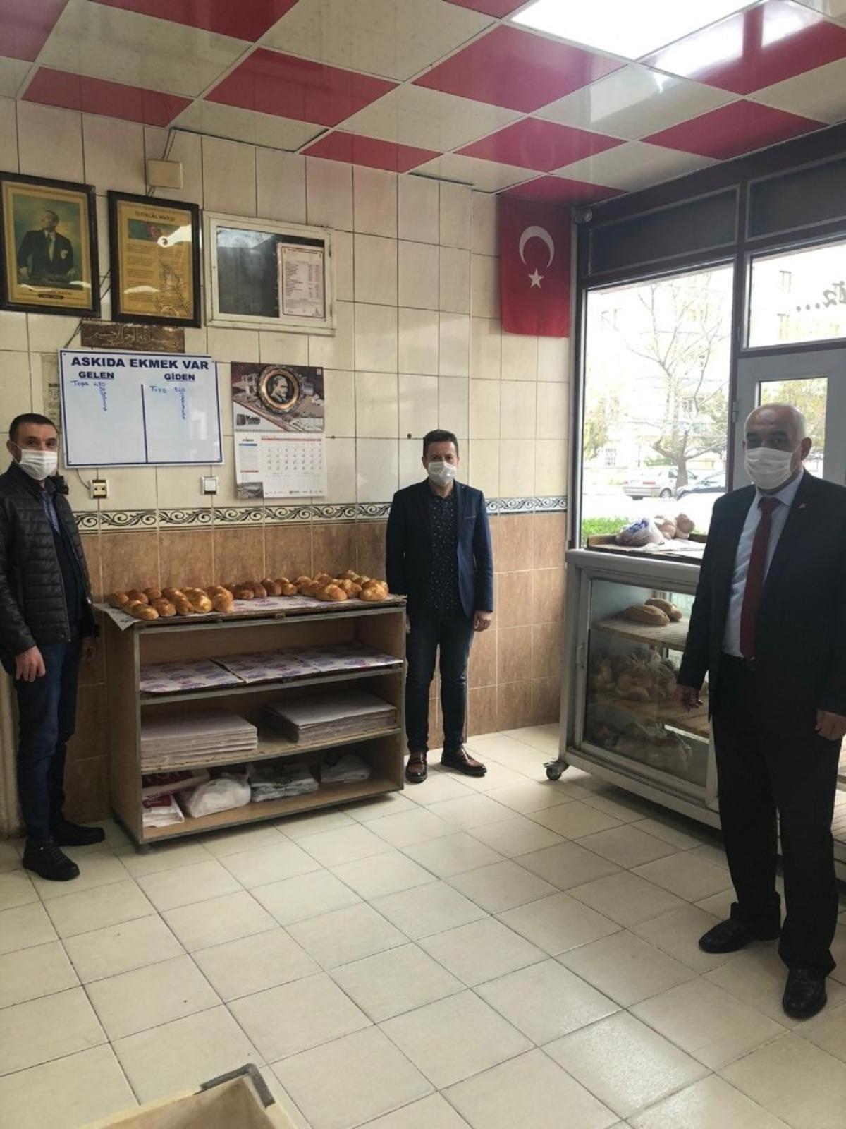 Seyhan Arifoğlu&rsquo;ndan &rsquo;Askıda ekmek uygulaması&rsquo;na &ouml;vg&uuml;
