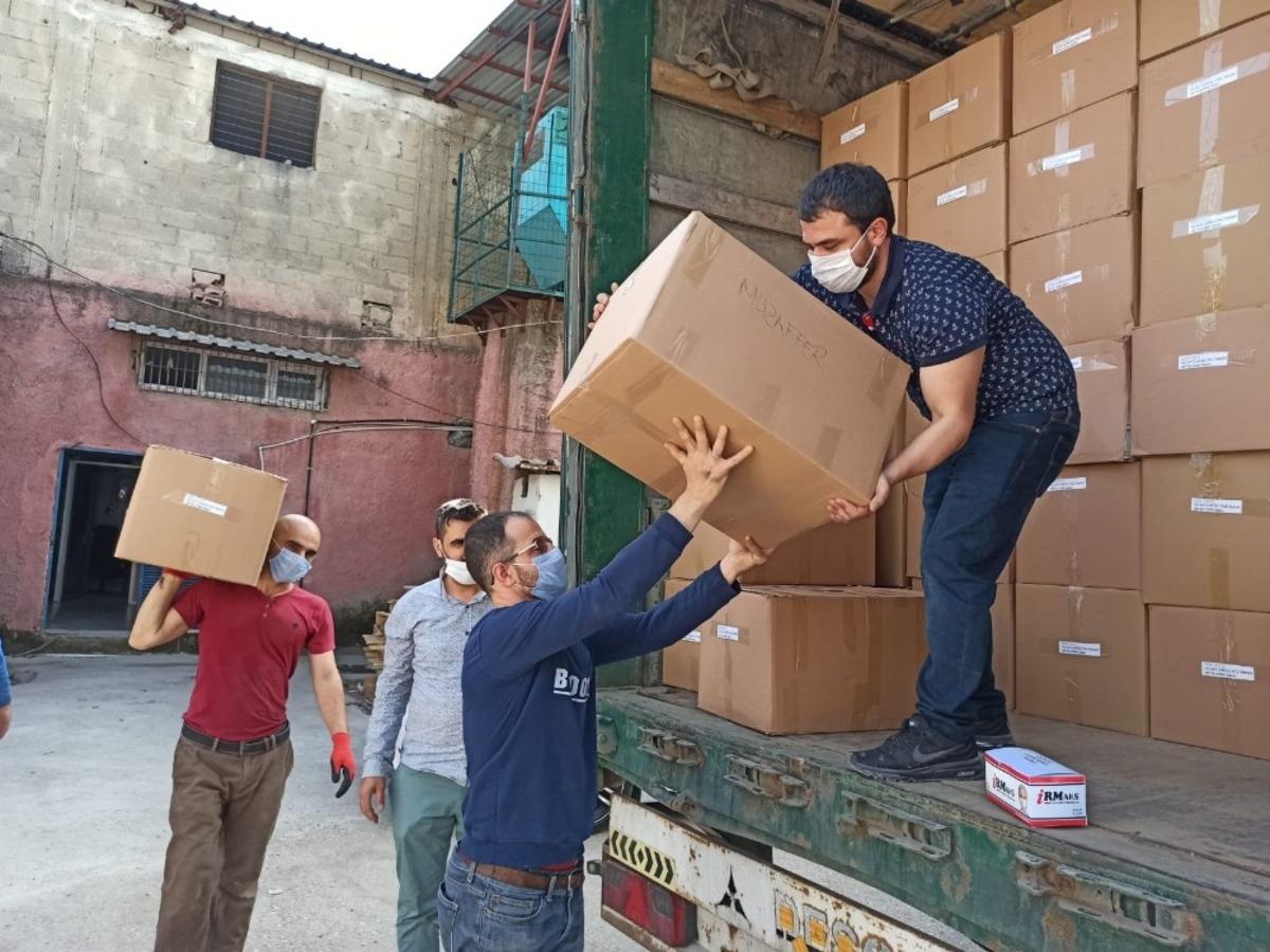Adana&rsquo;dan USHAŞ&rsquo;a g&uuml;nl&uuml;k 2 milyon maske