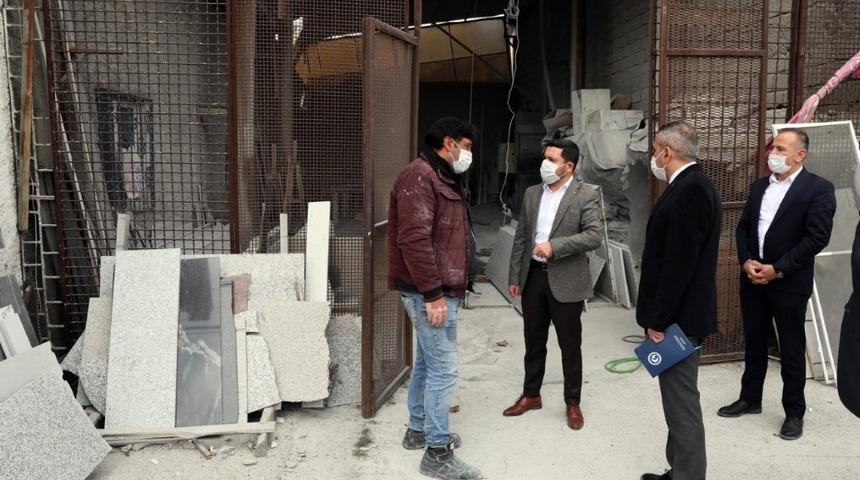 Başkan Arı, sanayi esnaflarını ziyaret etti