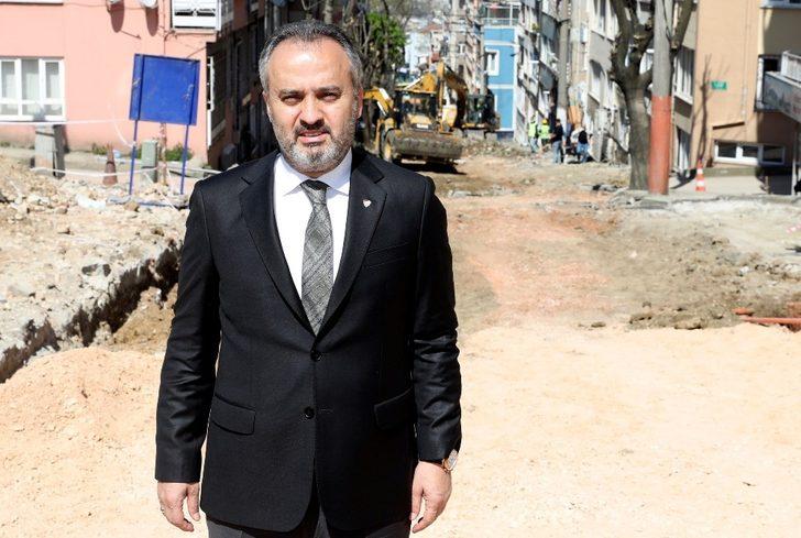 İpekçilik Caddesi sil baştan yenileniyor G3