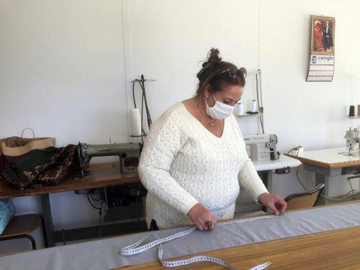 Yalı Mahallesi Muhtarlığından sağlık çalışanlarına maske desteği G5