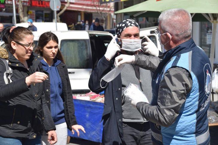 Süleymanpaşa Belediyesinden pazar girişlerine el dezenfekte ünitesi G3