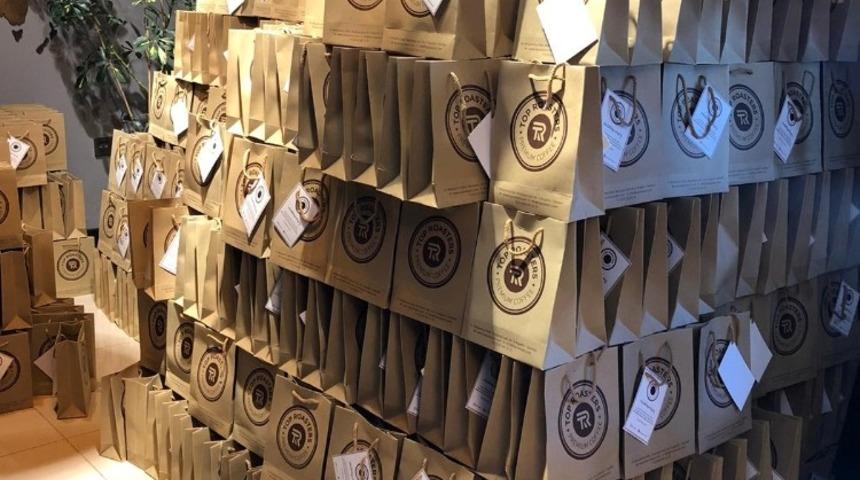 İstanbul&rsquo;dan İzmit&rsquo;e bin paket kahve g&ouml;nderdiler