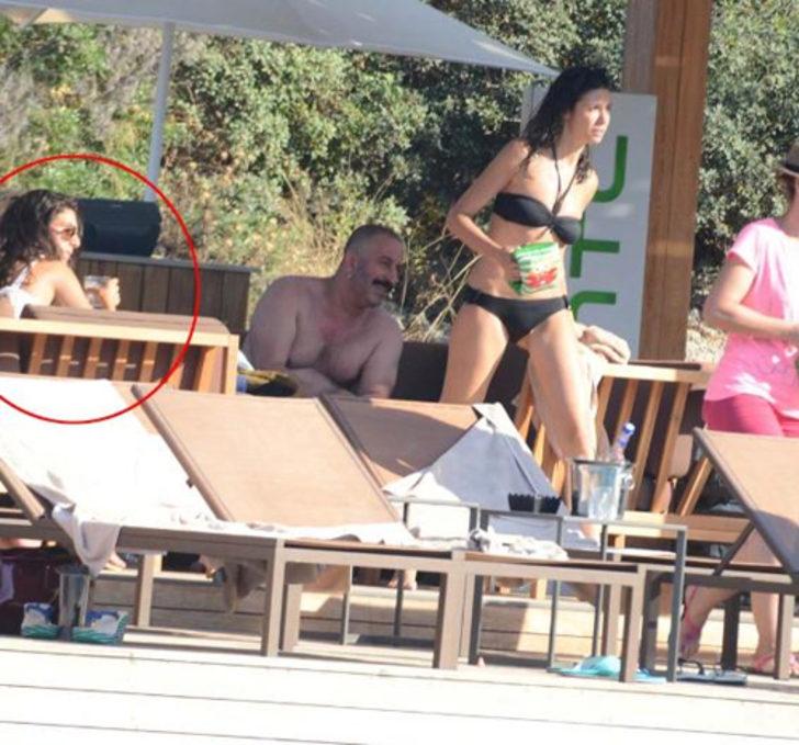 Cem Yılmaz, Ahu ile tanıştırdı G5