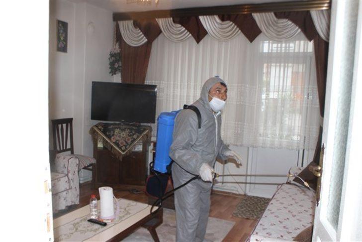 Şehit ve gazi ailelerin evlerini virüs salgınına karşı ücretsiz dezenfekte ediyor G5