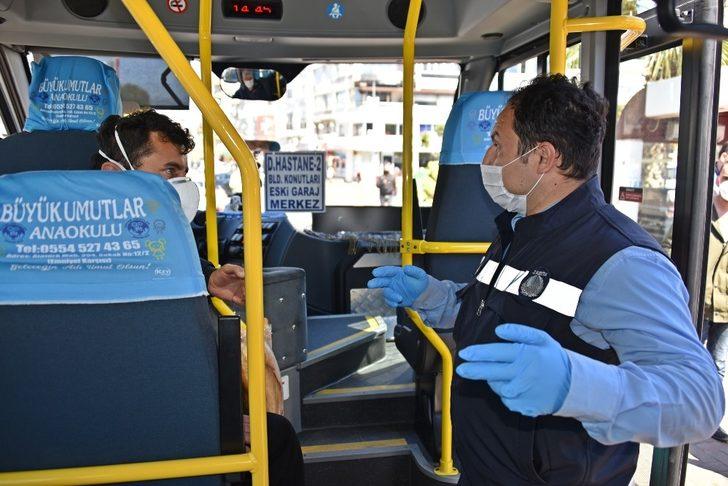 Aliağa’da toplu taşımalara güvenli mesafe denetimi G4