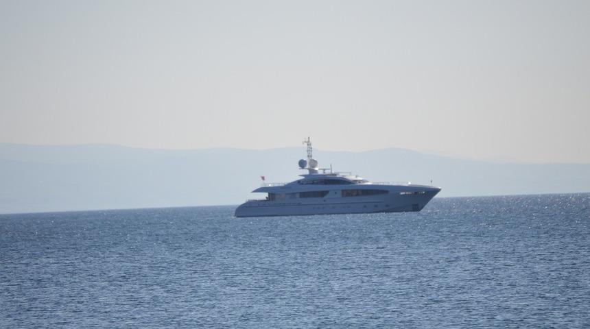 Lüks yata sahil güvenlik uyarısı