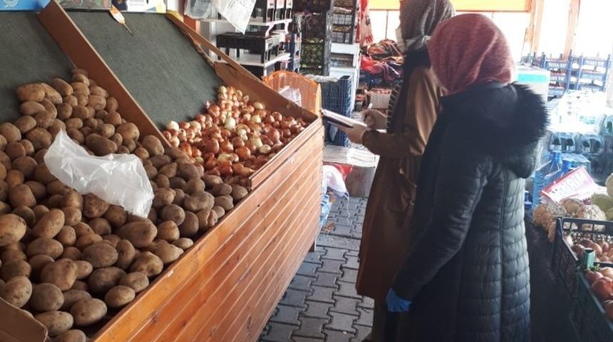 Etiketler tek tek kontrol edildi