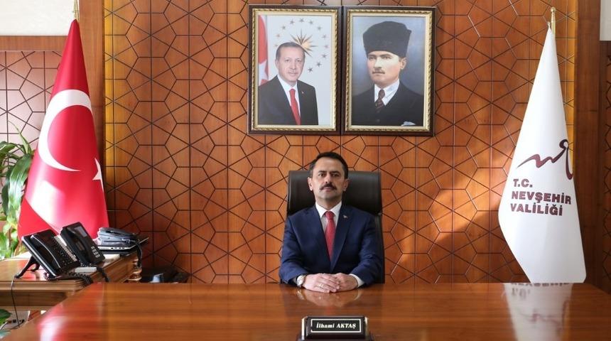 Nevşehir Valisi Aktaş, vatandaşlara &rsquo;Evde kal&rsquo; &ccedil;ağrısı