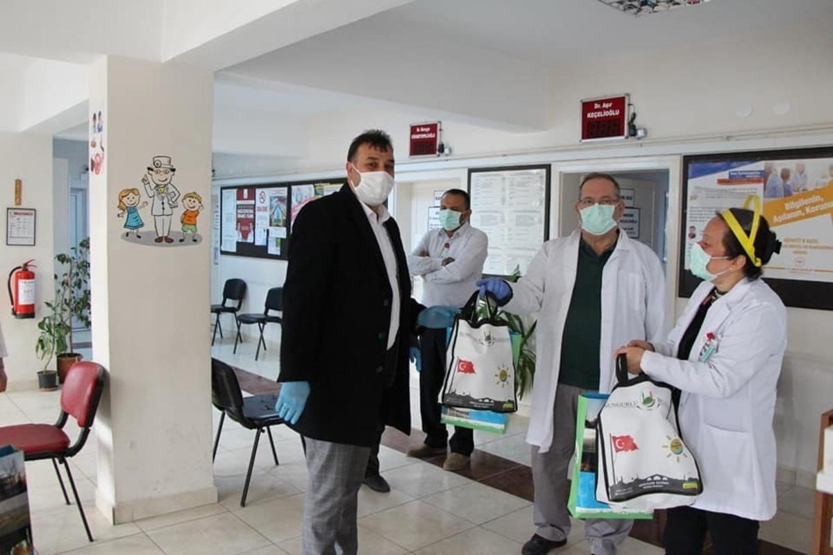 Başkan Şahiner&rsquo;den sağlık &ccedil;alışanlarına jest