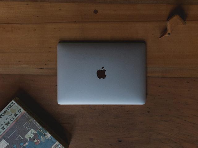 MacBook pil ömrü