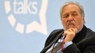 İşte gençliğini ilk kez göreceğiniz ünlüler! İlber Ortaylı, Haluk Bilginer, Çetin Tekindor...