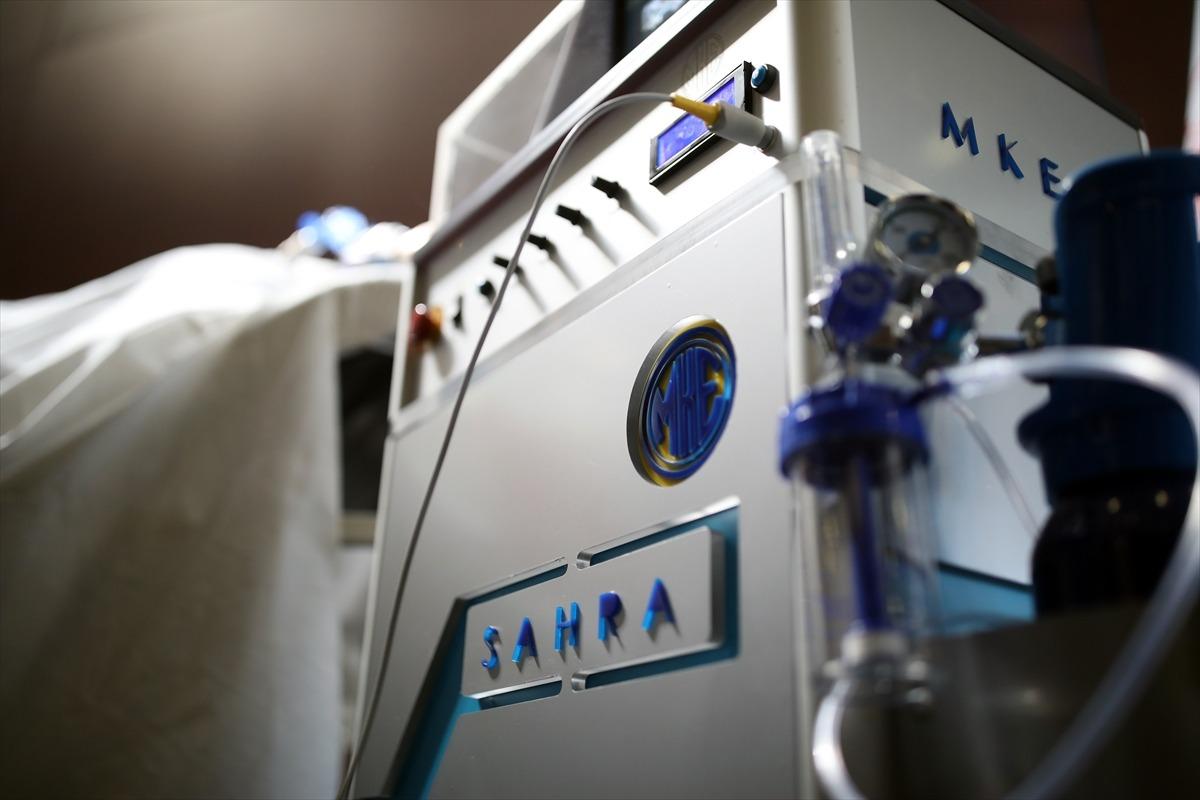 Son dakika: Bakan Akar a&ccedil;ıkladı! Mekanik solunum cihazı &uuml;retildi