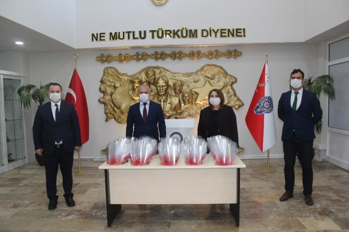 BİLSEM&rsquo;den emniyete koruyucu siperlik desteği