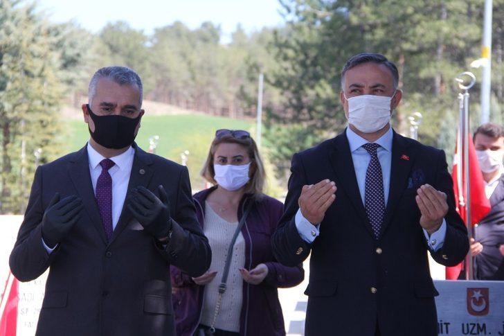 AK Parti ve CHP’den şehitler için dua G1