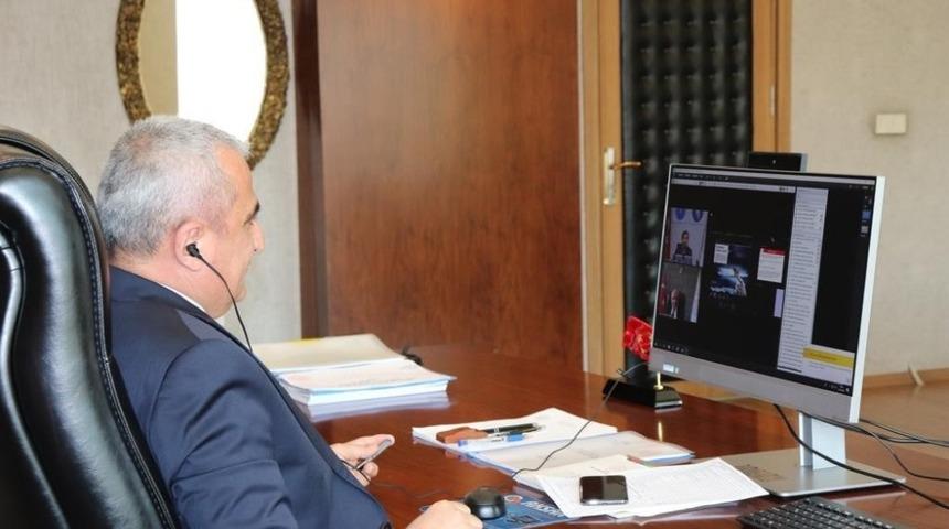 MEB Genel Müdürü Aydoğdu, Hakkari’deki yöneticilerle buluştu