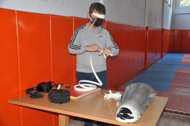 19 Mayıs Gençlik Merkezi de maske seferberliğine katıldı G1