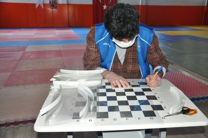 19 Mayıs Gençlik Merkezi de maske seferberliğine katıldı G4