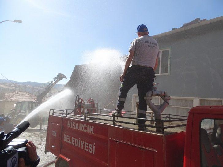 Hisarcık’ta ahşap ev yangını korkuttu G5