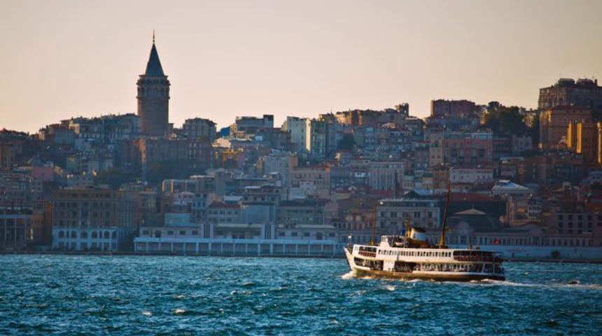 İstanbul'a deniz yoluyla giriş ve &ccedil;ıkışlara kısıtlama getirildi